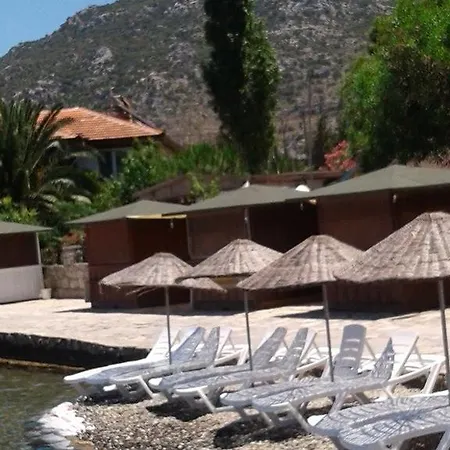 홈스테이 Yarimada Tatil Evi *